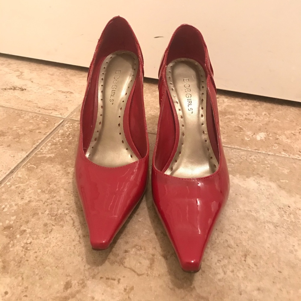 Red BCBG pumps size 6.5